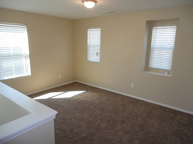169 Rowan Dr — Photo 8