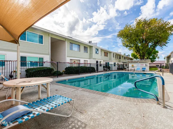 2569 W BERRIDGE Lane #D-215, Phoenix, AZ 85017