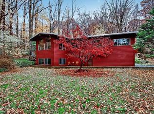67 Pomona Rd, Suffern, NY 10901
