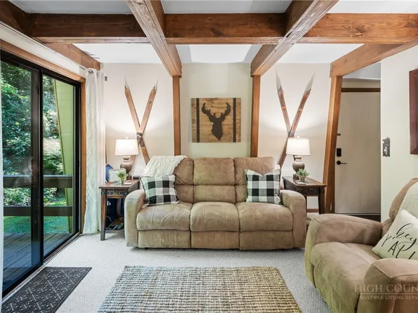 40 Hemlock Hill #A, Banner Elk, NC 28604