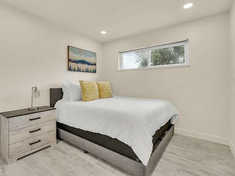 8148 Addie Ave — Photo 5