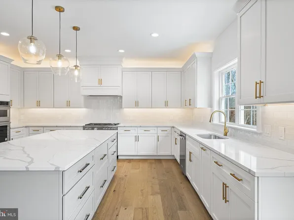 105 Vincent Rd, Paoli, PA 19301