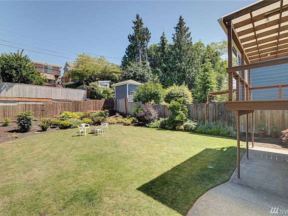 4th image of 2710 46th Ave SW