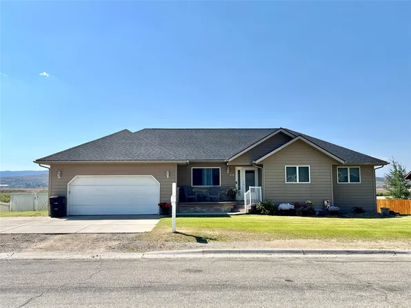 111 Milky Way, Butte, MT 59701