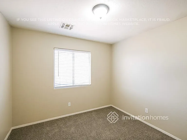 8134 W Hilton Ave — Photo 12