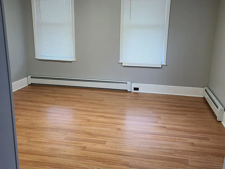 17 Stearns St #1 — Photo 5