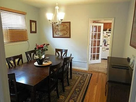 Formal Dining