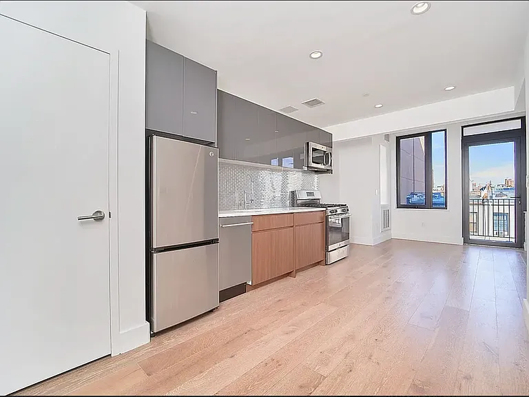 69 E 125th St #6A — Photo 4