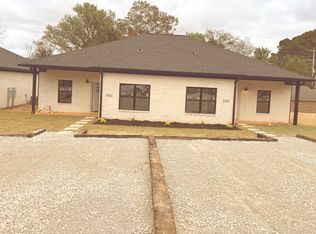 1515 Jordan Rd, Huntsville, AL 35811