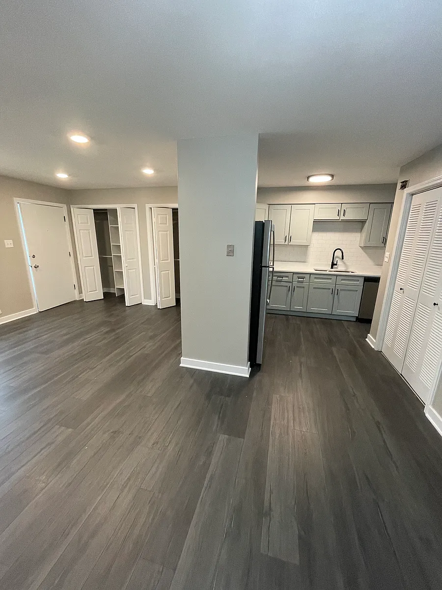 Building Photo - 9200 Erie St #1D