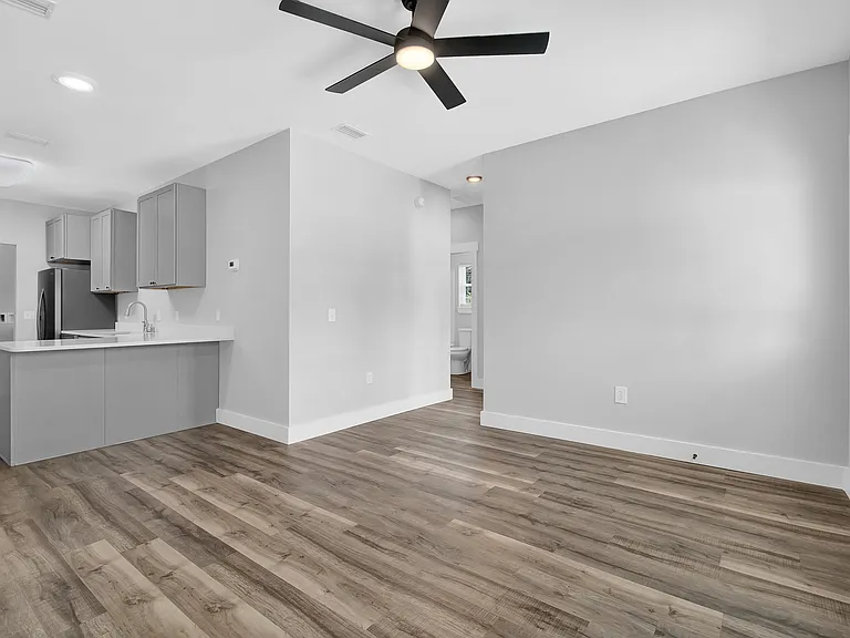 2621 Laurie Ave #2623 — Photo 11