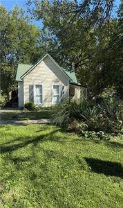 713 S Sycamore St, Ottawa, KS, 66067