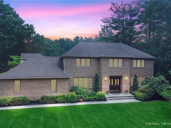 276 Sickletown Road, Orangeburg, NY 10962