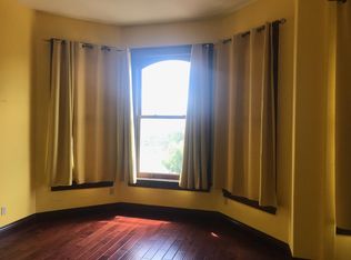 1454 8th St #5, Oakland, CA 94607