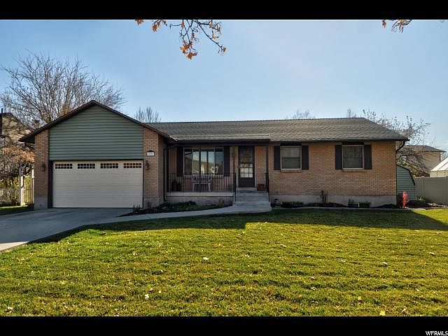 1st image of 1091 W Walden Wood Dr