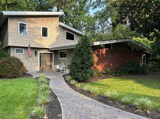 1321 Graham Rd, Virginia Beach, VA 23454