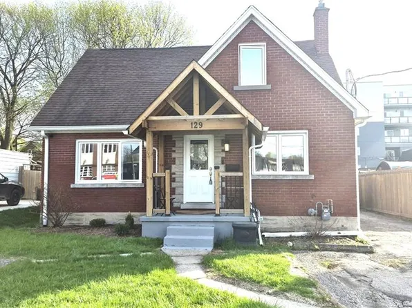 129 Moore Ave S, Waterloo, ON N2J 1X4
