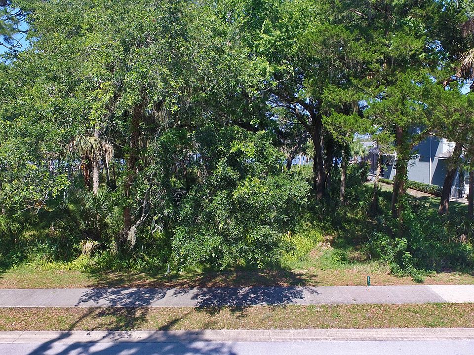 1st image of 95 S Riverwalk Dr