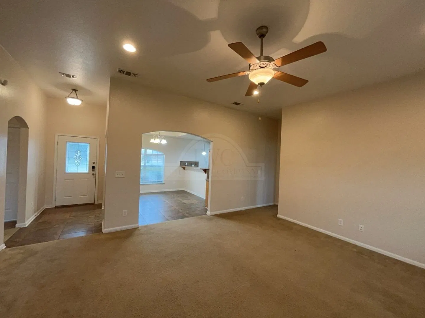 303 Leo Ln, Killeen — Photo 3
