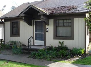920 W 11th St APT 6, Medford, OR