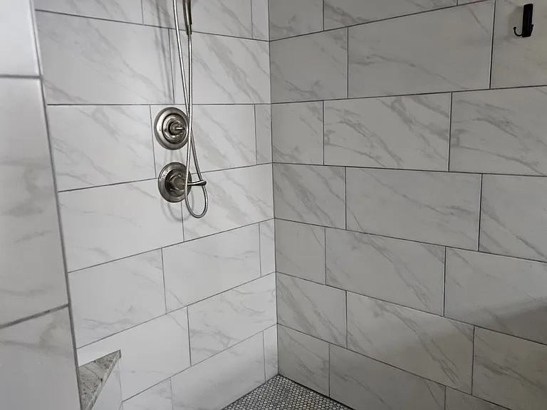 75 E Main St #7 — Photo 6