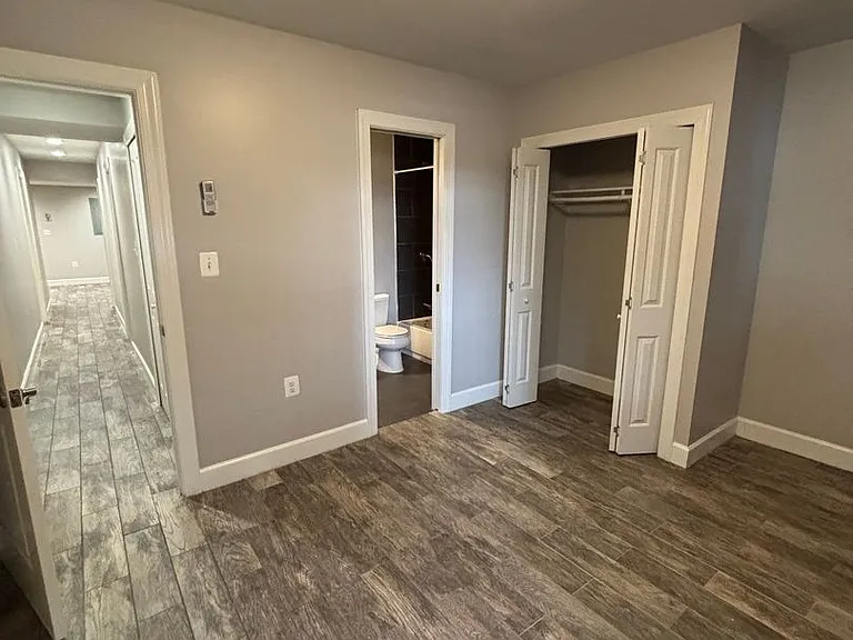 1749 T St NW — Photo 25