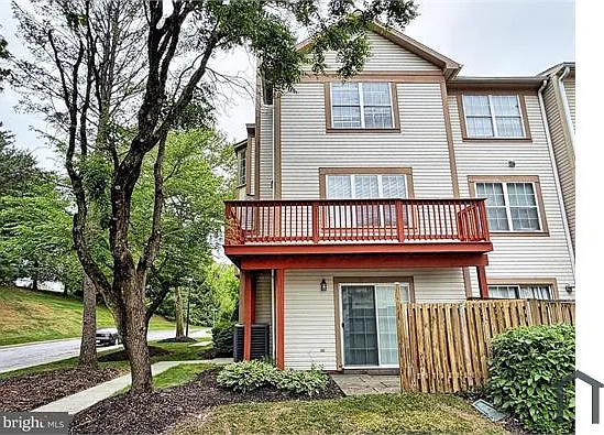 4100 Hunters Hill Cir #4100 — Photo 2