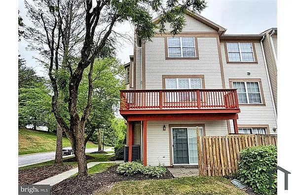 Building Photo - 4100 Hunters Hill Cir #4100