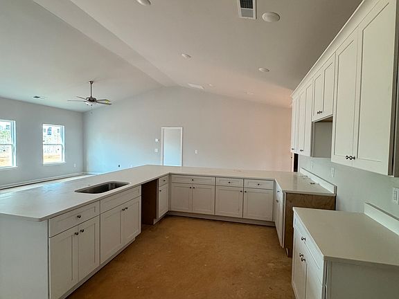 4th image of 331 Andrews Mill Rd