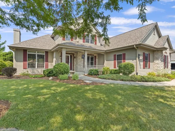 1704 River Lakes ROAD N N, Oconomowoc, WI 53066