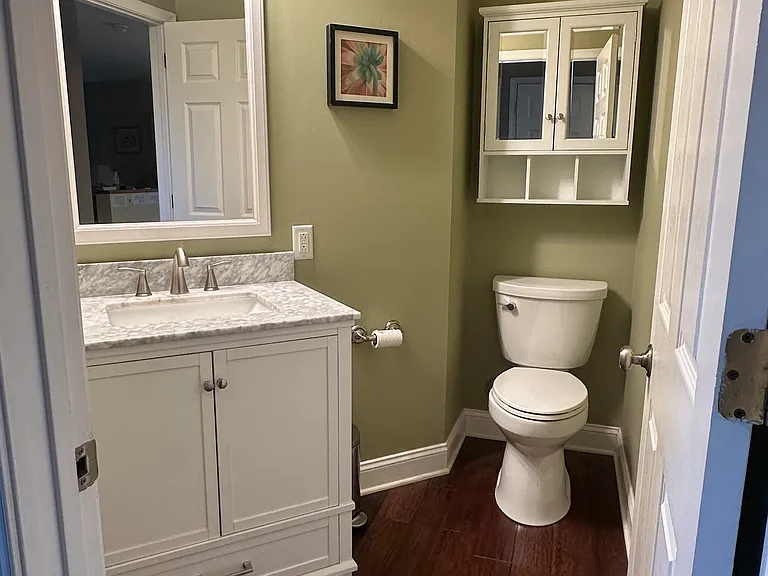 504 Ethel Ct — Photo 16