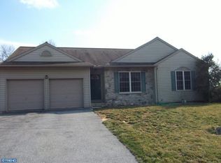 879 Hidden Hollow Dr, Gap, PA 17527