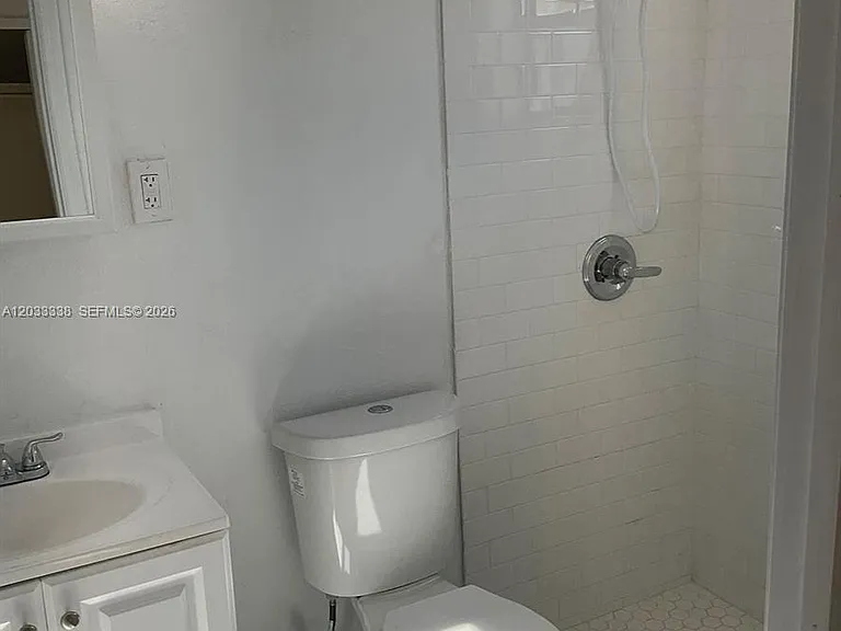 6780 SW 44th St #2 — Photo 6