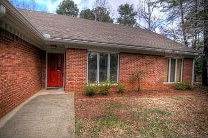 3rd image of 1048 Plantation Blvd SE