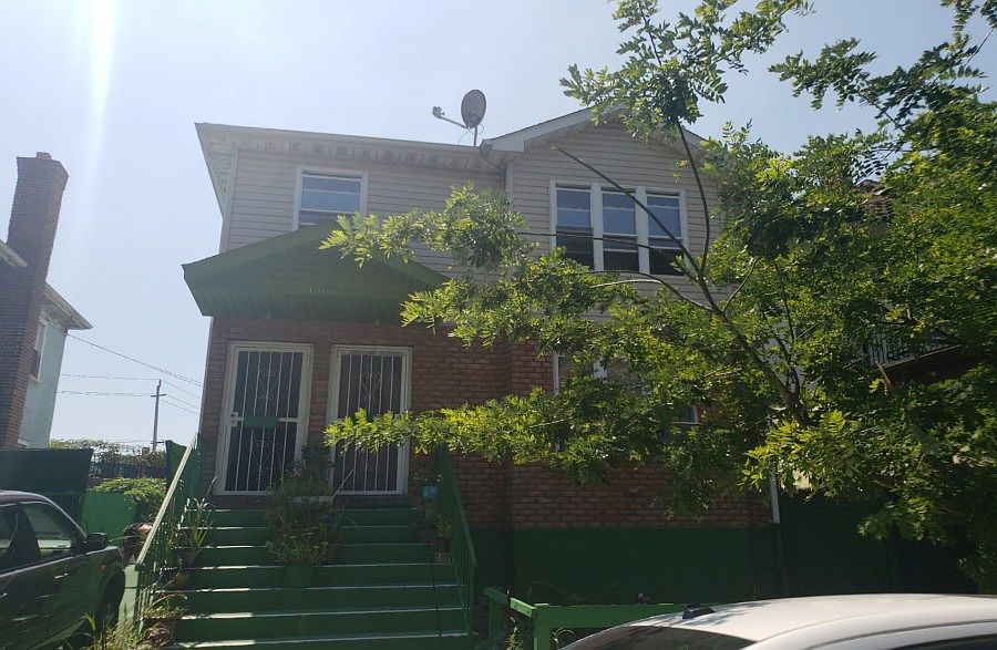 1st image of 1529 Hassock St