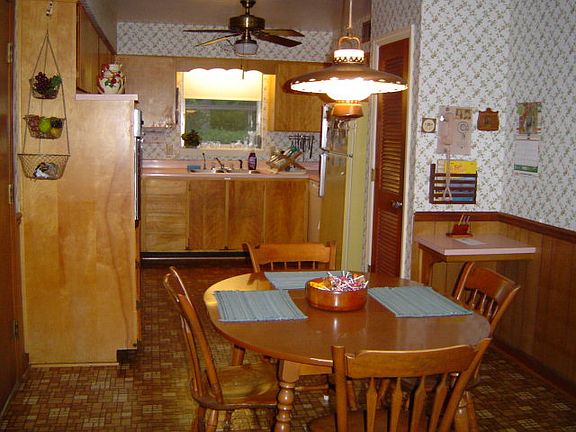 5th image of 164 Fairway Oaks Dr