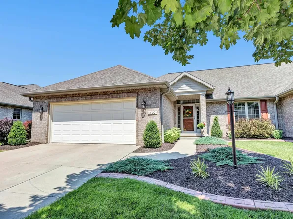 400 Woodfield Dr, Green Bay, WI 54313