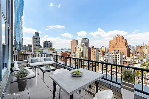 50 Murray St Photo 1