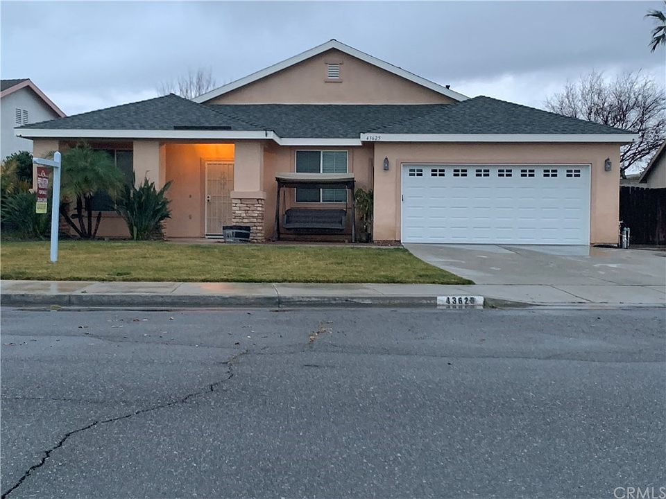 1st image of 43625 Orinoco Ln