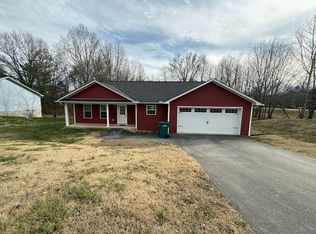 104 Howard Dr, White Pine, TN 37890