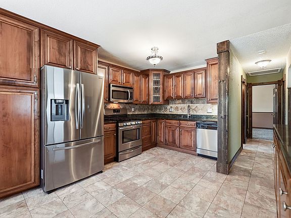 3rd image of 3137 W 20th Ave