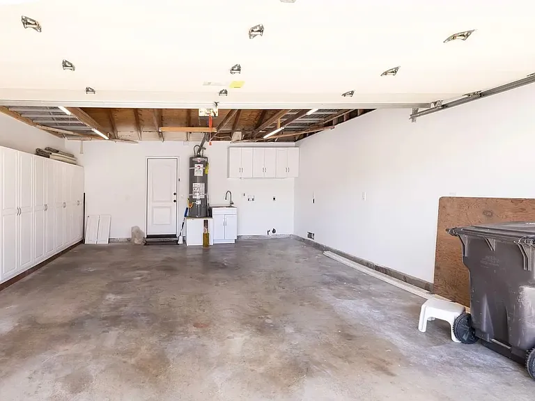 18351 Gum Tree Ln — Photo 20