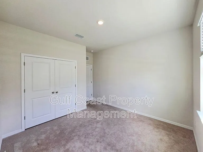 611 160th St E — Photo 18