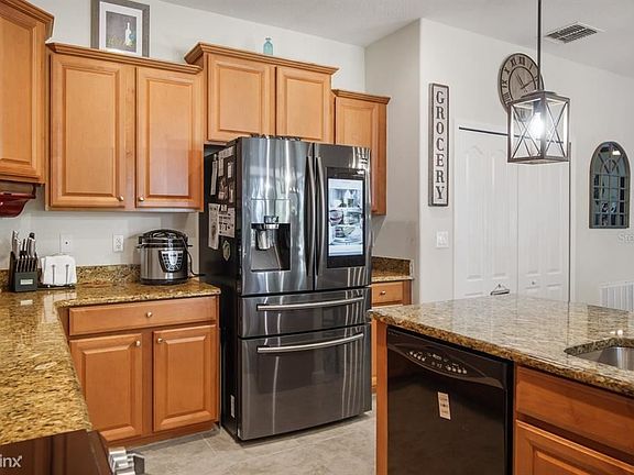 4th image of 10616 Lucaya Dr