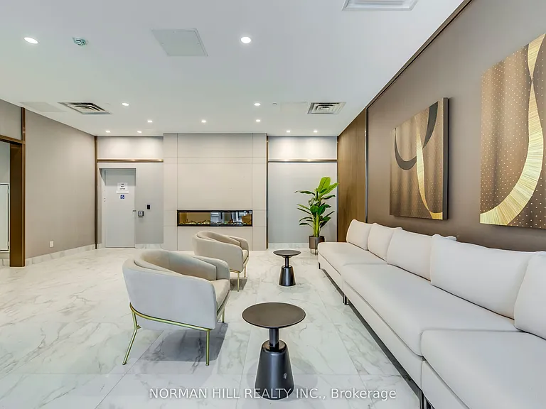 490 Gordon Krantz Ave #422 — Photo 30