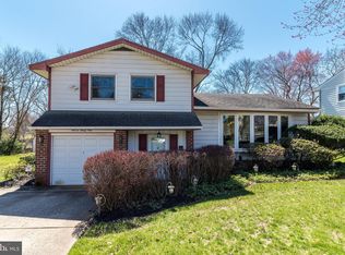 1139 Roberts Rd, Warminster, PA 18974