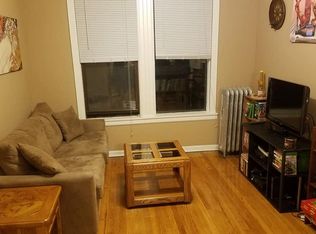 1221 W Rosedale Ave #2E, Chicago, IL 60660