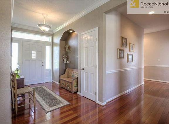 3rd image of 29588 W Lake Miola Dr