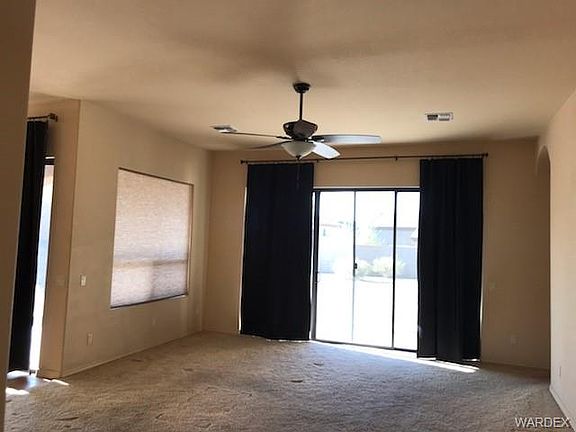 3rd image of 2872 Fort Mojave Dr
