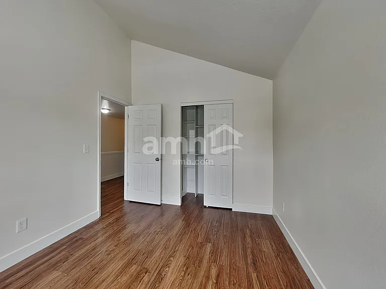 1318 SW 176th Ter — Photo 16